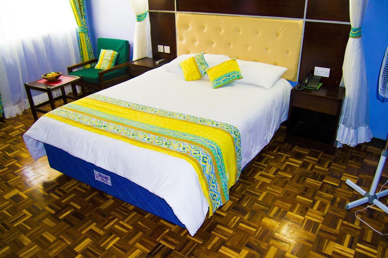 Blue Post Hotel Thika Exterior foto